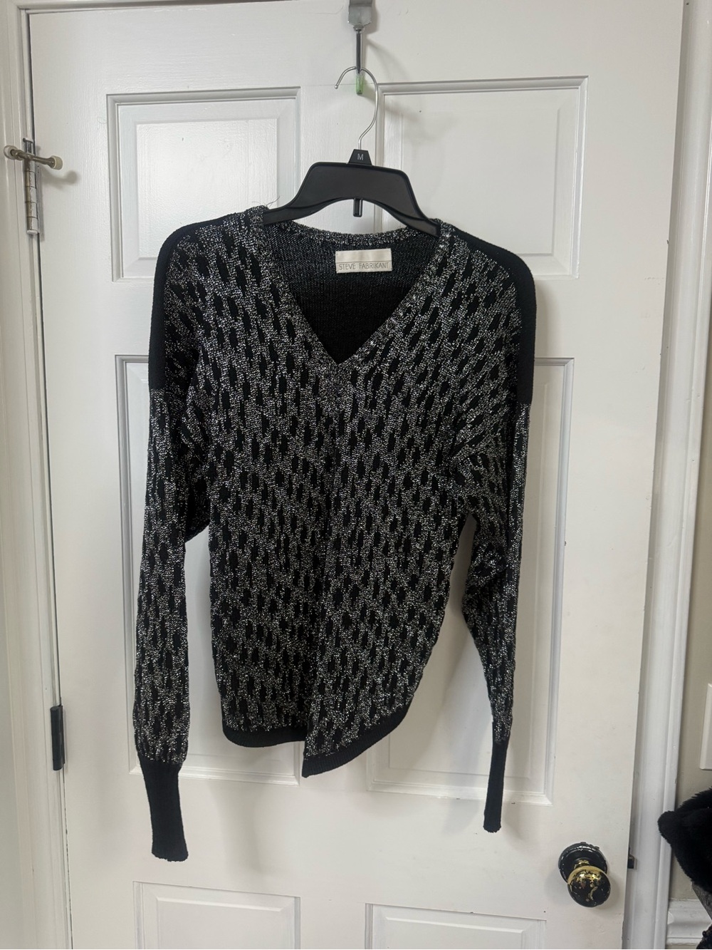 Luxury Steve Fabrikant Metallic Black V-Neck Sweater with Silver Detail Size S